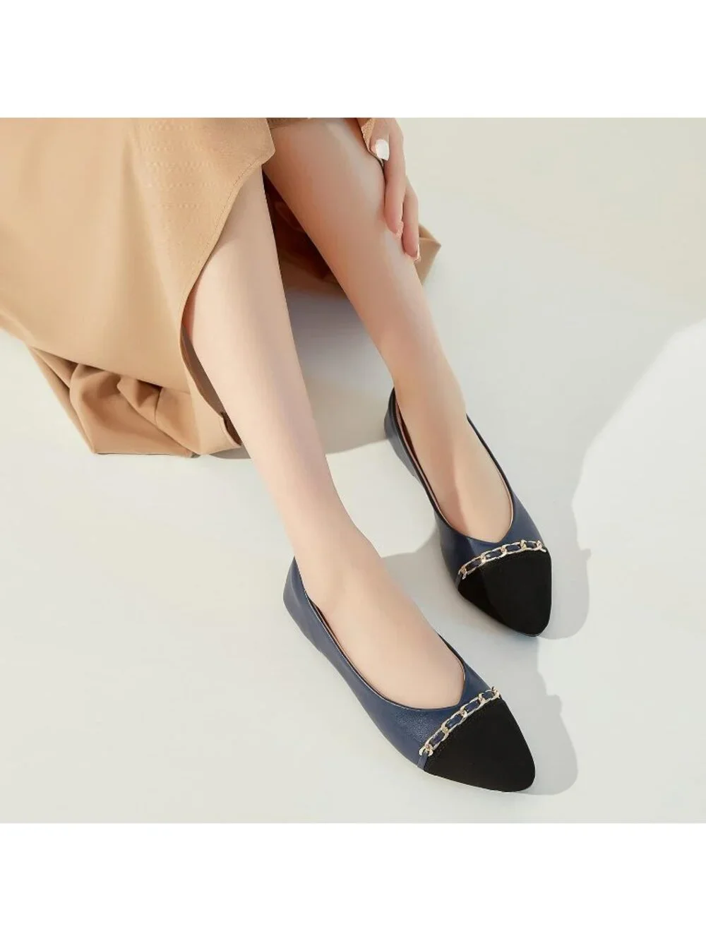 Women's Navy Crimping Faux Suede Ballet Flat Pointed Toe Comfortable Dress Shoes